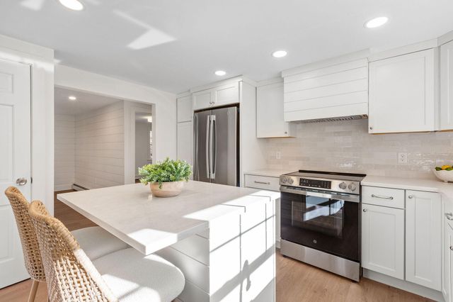 398 Lund Farm Way, Brewster, MA 02631