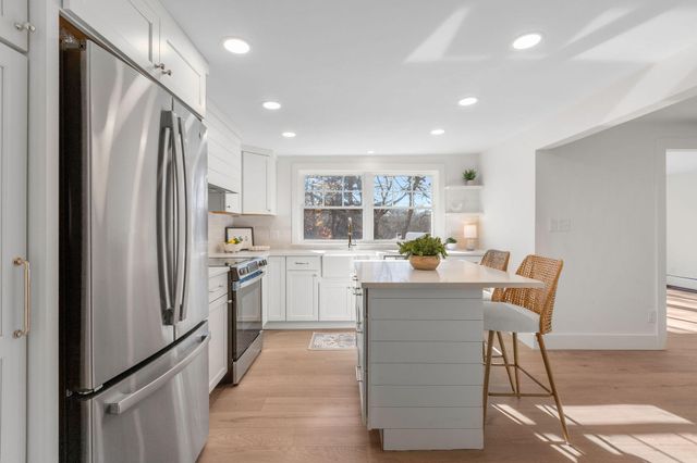 398 Lund Farm Way, Brewster, MA 02631