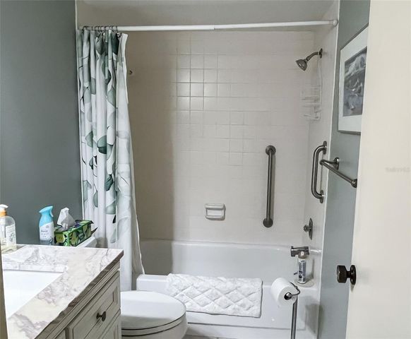 690 BIRD BAY CIRCLE 28, Venice, FL 34285