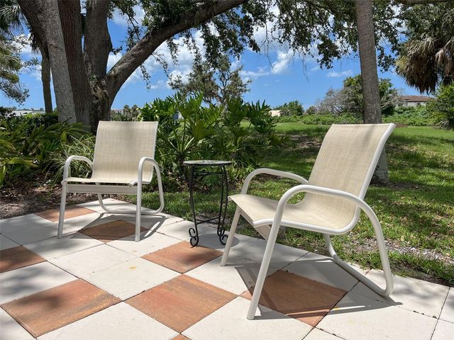 690 BIRD BAY CIRCLE 28, Venice, FL 34285