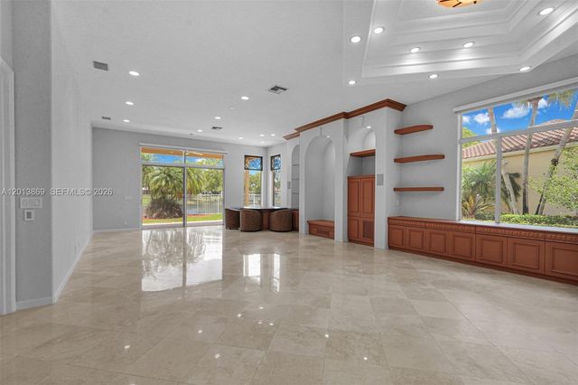 2456 Bay Isle Court, Weston, FL 33327
