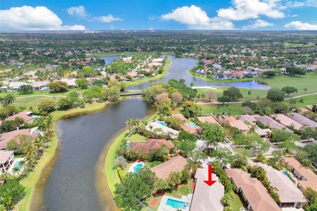 2456 Bay Isle Court, Weston, FL 33327