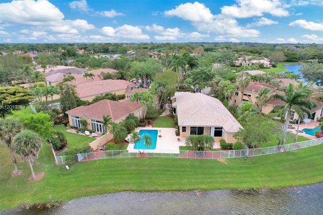 2456 Bay Isle Court, Weston, FL 33327