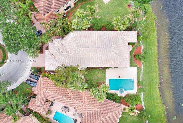2456 Bay Isle Court, Weston, FL 33327