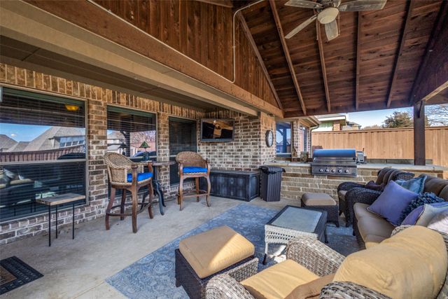 212 Barkley Drive, Hickory Creek, TX 75065