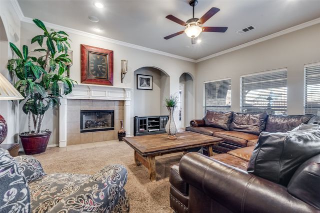 212 Barkley Drive, Hickory Creek, TX 75065