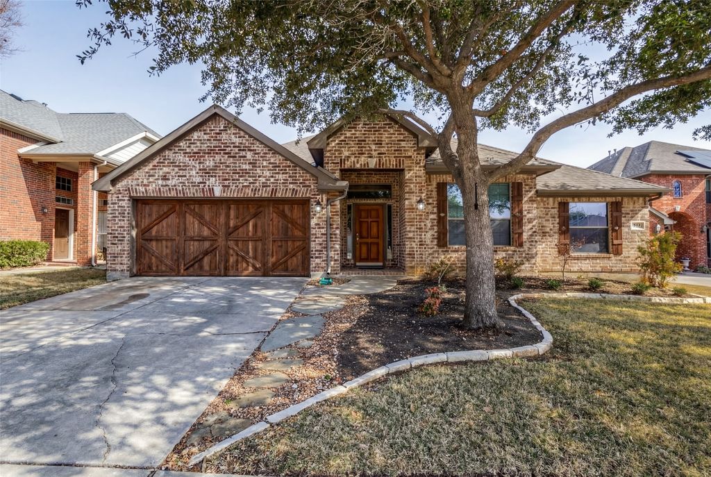 212 Barkley Drive, Hickory Creek, TX 75065