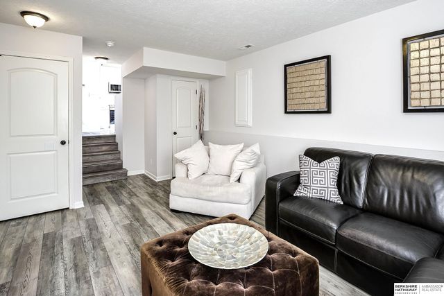 7855 N 144th Avenue, Bennington, NE 68007