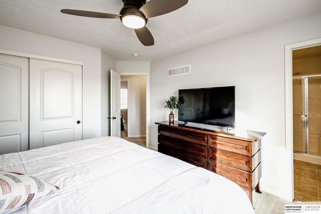 7855 N 144th Avenue, Bennington, NE 68007