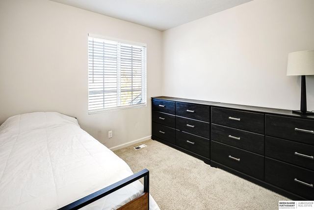 7855 N 144th Avenue, Bennington, NE 68007