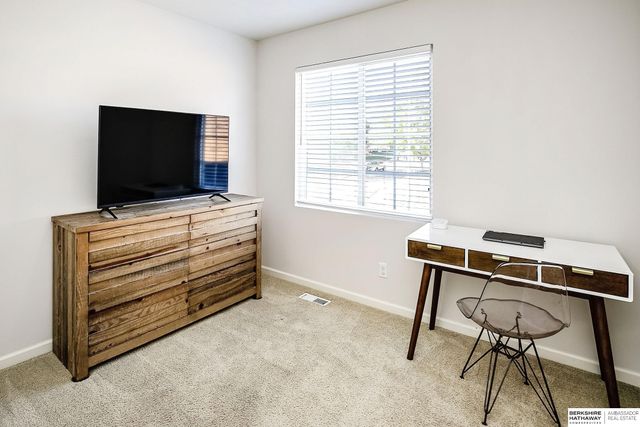 7855 N 144th Avenue, Bennington, NE 68007