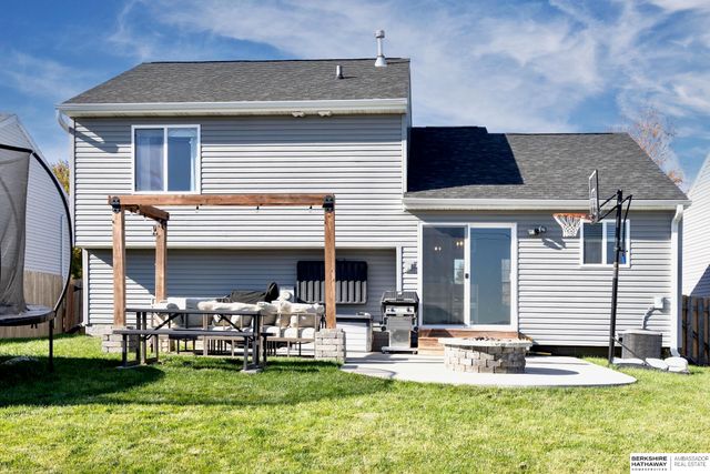 7855 N 144th Avenue, Bennington, NE 68007