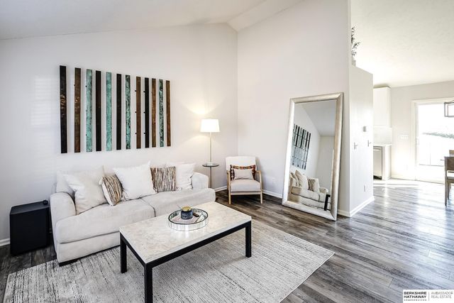 7855 N 144th Avenue, Bennington, NE 68007