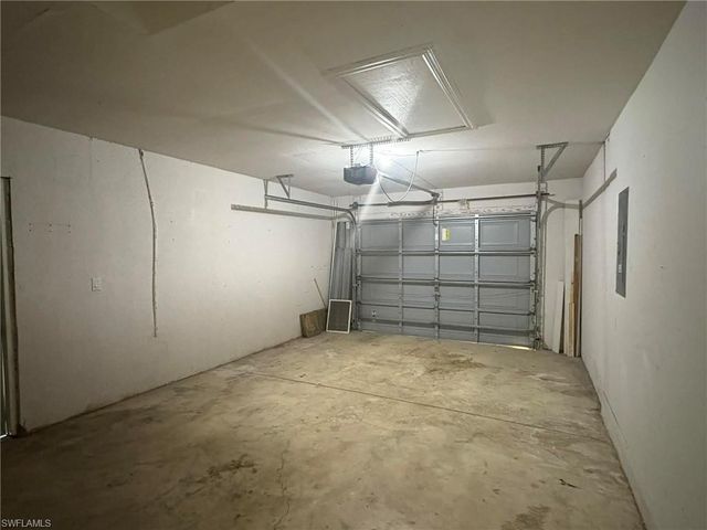 1321 Diplomat PKWY E, Cape Coral, FL 33909