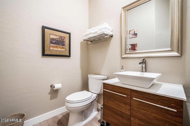 2019 E Campbell Avenue 118, Phoenix, AZ 85016