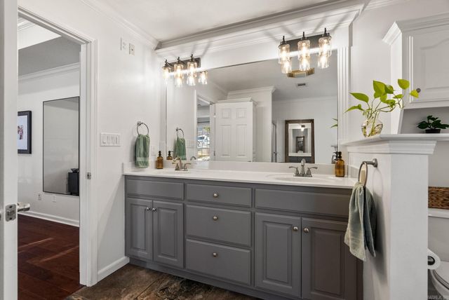 15 Mont Blanc Cove, Maumelle, AR 72113