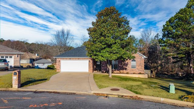 15 Mont Blanc Cove, Maumelle, AR 72113