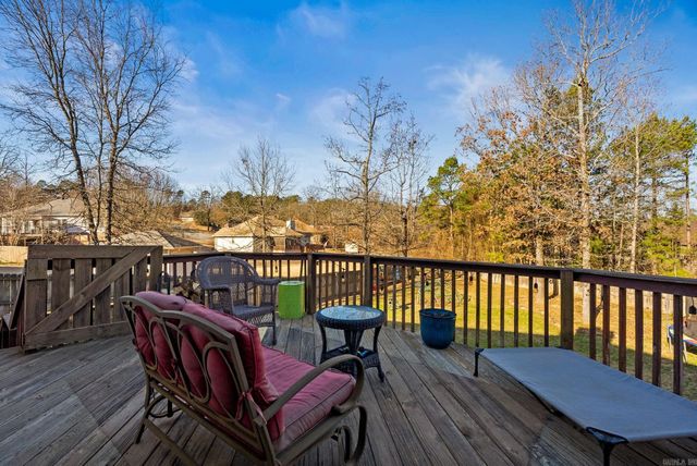15 Mont Blanc Cove, Maumelle, AR 72113