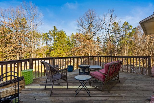 15 Mont Blanc Cove, Maumelle, AR 72113