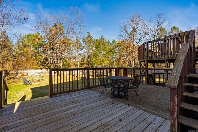 15 Mont Blanc Cove, Maumelle, AR 72113