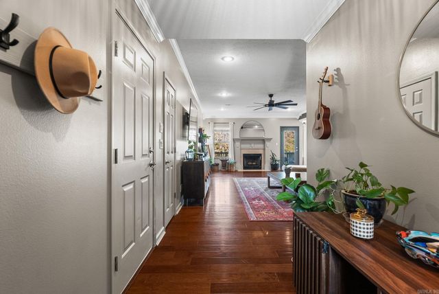 15 Mont Blanc Cove, Maumelle, AR 72113