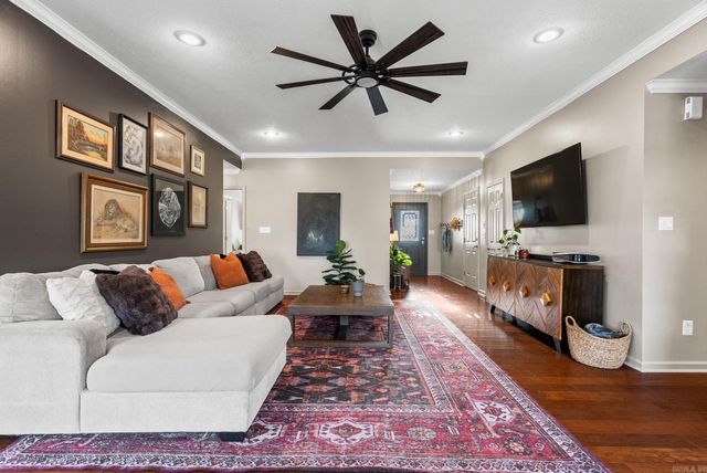 15 Mont Blanc Cove, Maumelle, AR 72113