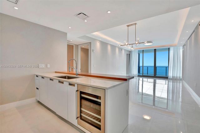 15701 Collins Ave 3804, Sunny Isles Beach, FL 33160