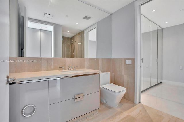15701 Collins Ave 3804, Sunny Isles Beach, FL 33160