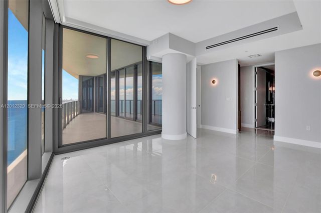 15701 Collins Ave 3804, Sunny Isles Beach, FL 33160