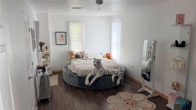 20 Joyce Road, Cleveland, TX 77328