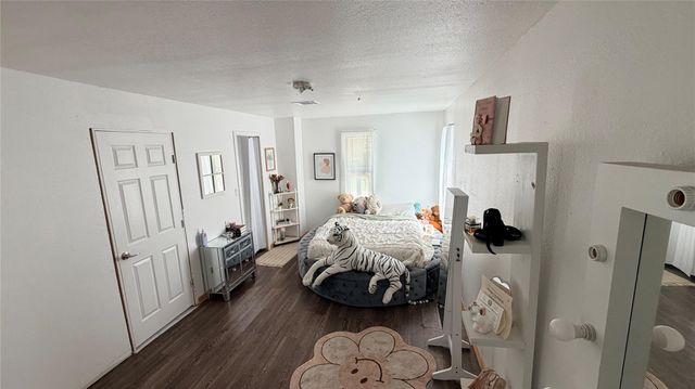 20 Joyce Road, Cleveland, TX 77328
