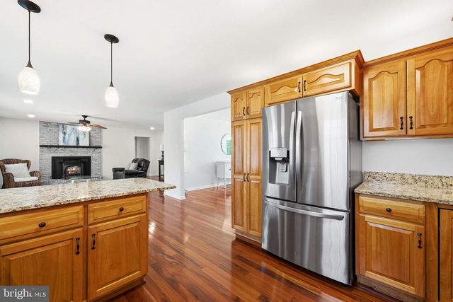 7219 CARRICO MILL RD, Hughesville, MD 20637