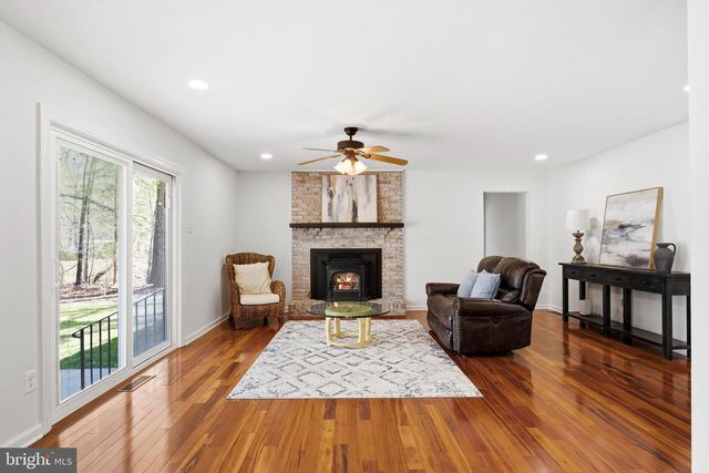 7219 CARRICO MILL RD, Hughesville, MD 20637
