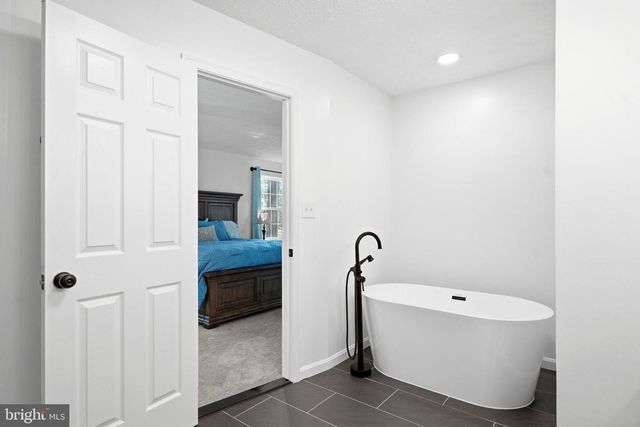 7219 CARRICO MILL RD, Hughesville, MD 20637