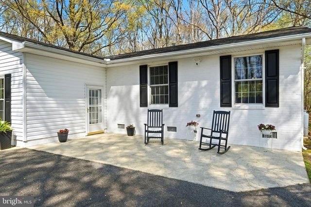 7219 CARRICO MILL RD, Hughesville, MD 20637