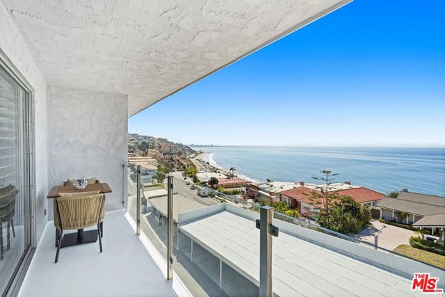 18203 Coastline Drive 4, Malibu, CA 90265