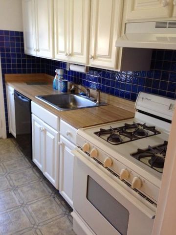 236 Glenbrook Road 12A, Stamford, CT 06906