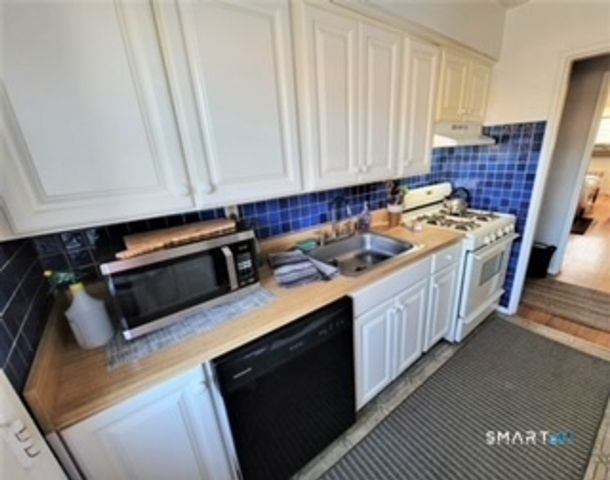 236 Glenbrook Road 12A, Stamford, CT 06906