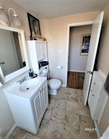 236 Glenbrook Road 12A, Stamford, CT 06906