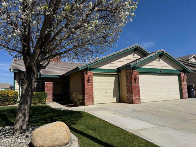 3137 Peachwood Drive, Lancaster, CA 93536