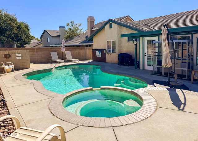 3137 Peachwood Drive, Lancaster, CA 93536