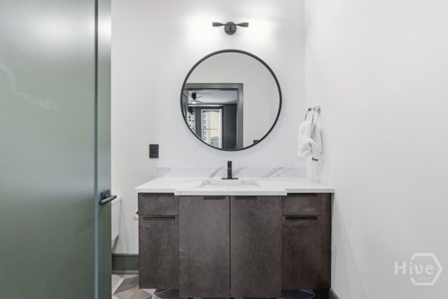 5 Whitaker Street 601, Savannah, GA 31401