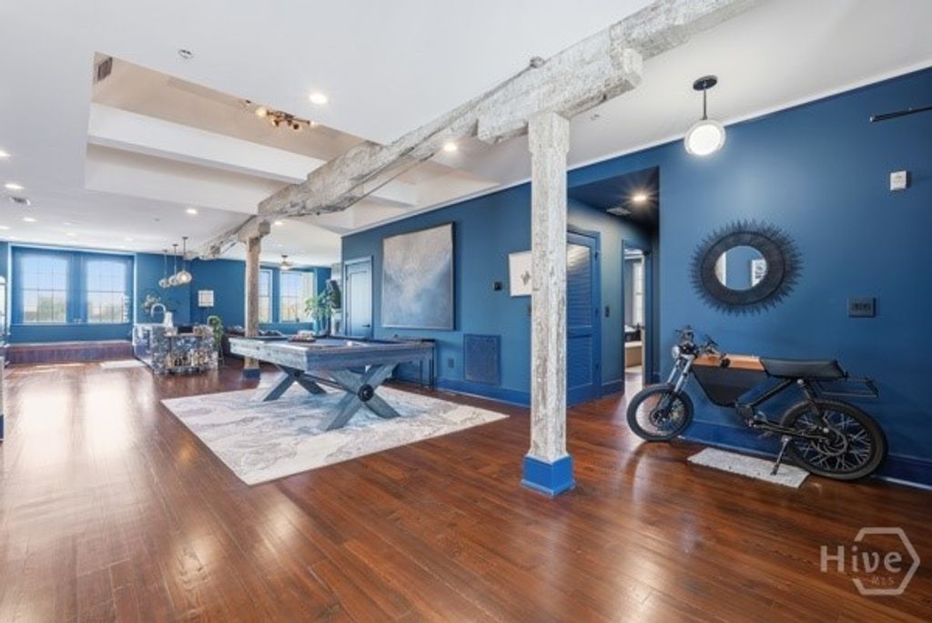 5 Whitaker Street 601, Savannah, GA 31401