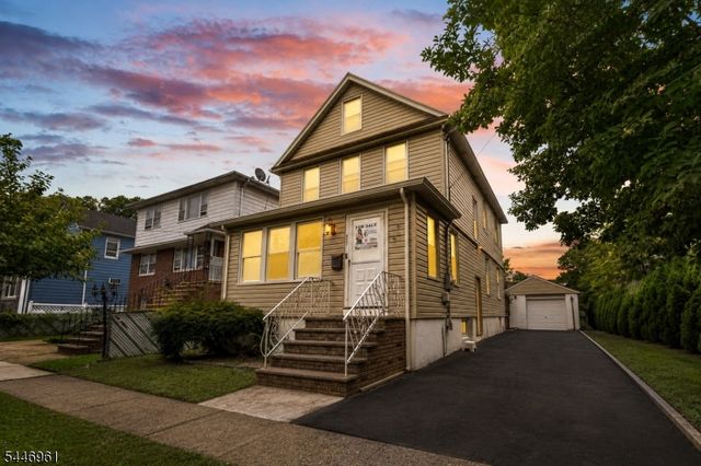 521 E Blancke St, Linden City, NJ 07036