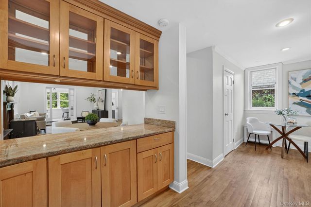 163 St Nicholas Avenue, Bronxville, NY 10708