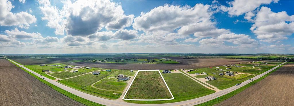 10330 S State Highway 95, Taylor, TX 76574