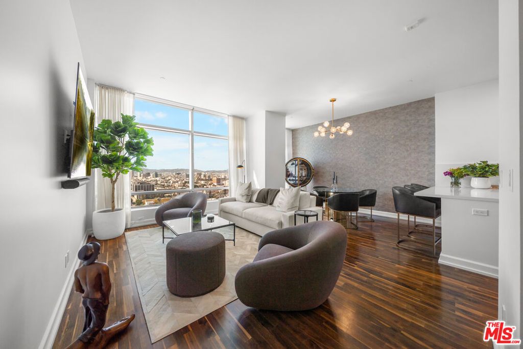 900 W Olympic Boulevard 28E, Los Angeles, CA 90015 — photo 3