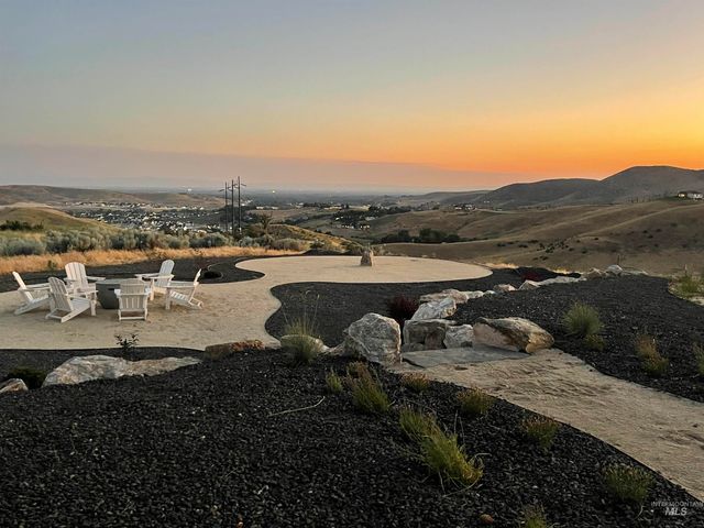 7756 N Basin Way, Boise, ID 83714