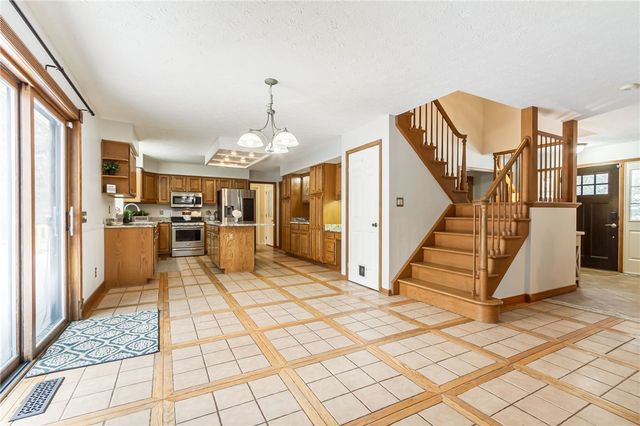 7151 Wildwood Lane, Victor, NY 14564