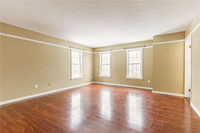 7151 Wildwood Lane, Victor, NY 14564